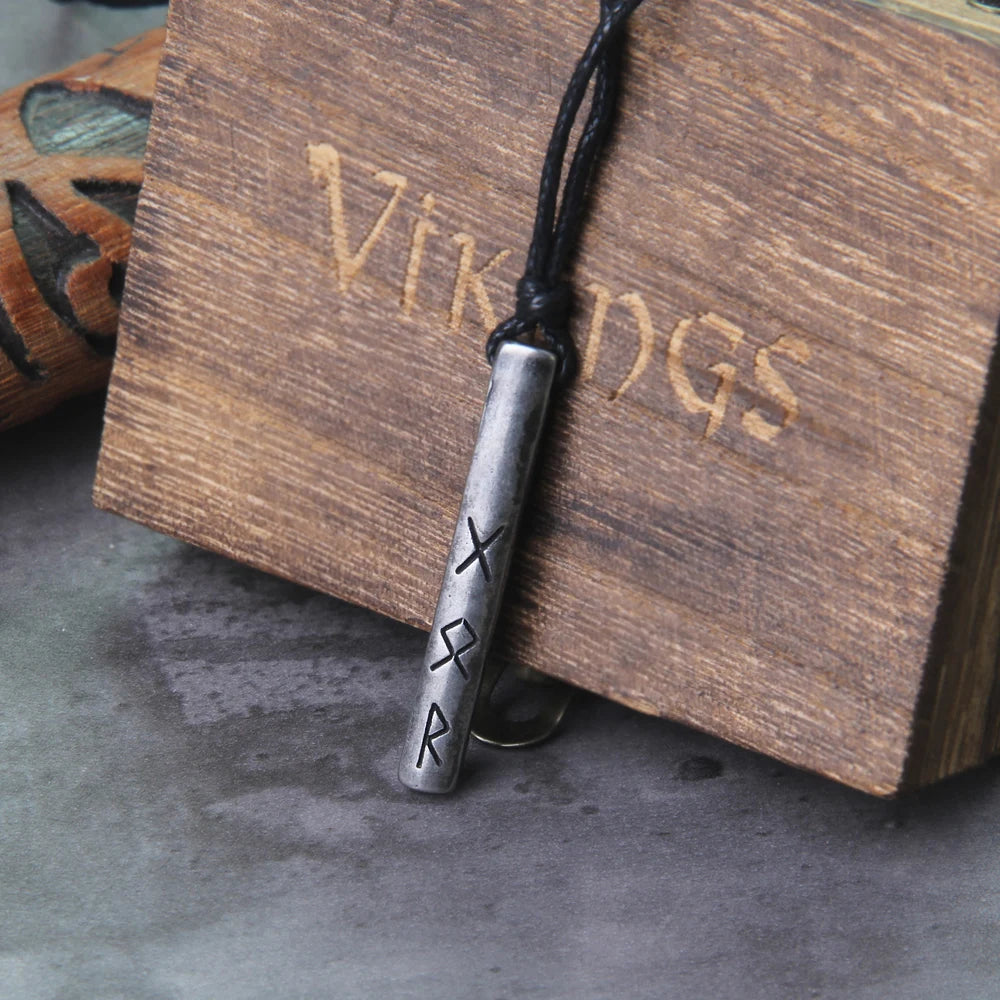 Never Fade Norse Mythology Symbols Necklaces Talisman Mens Vikings Runes Vegvisir Amulet Pendant Valknut Antique Steel Jewelry