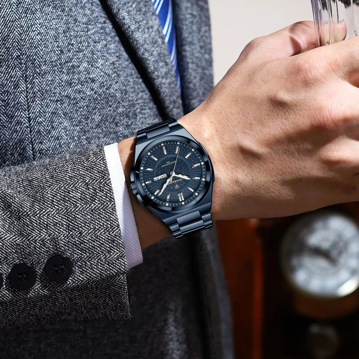 POEDAGAR Original Business Quartz Men Wristwatch High Quality Stainless Steel Waterproof Luminous Stylish Man Watch Date Week Fashion Casual Men's Watches
