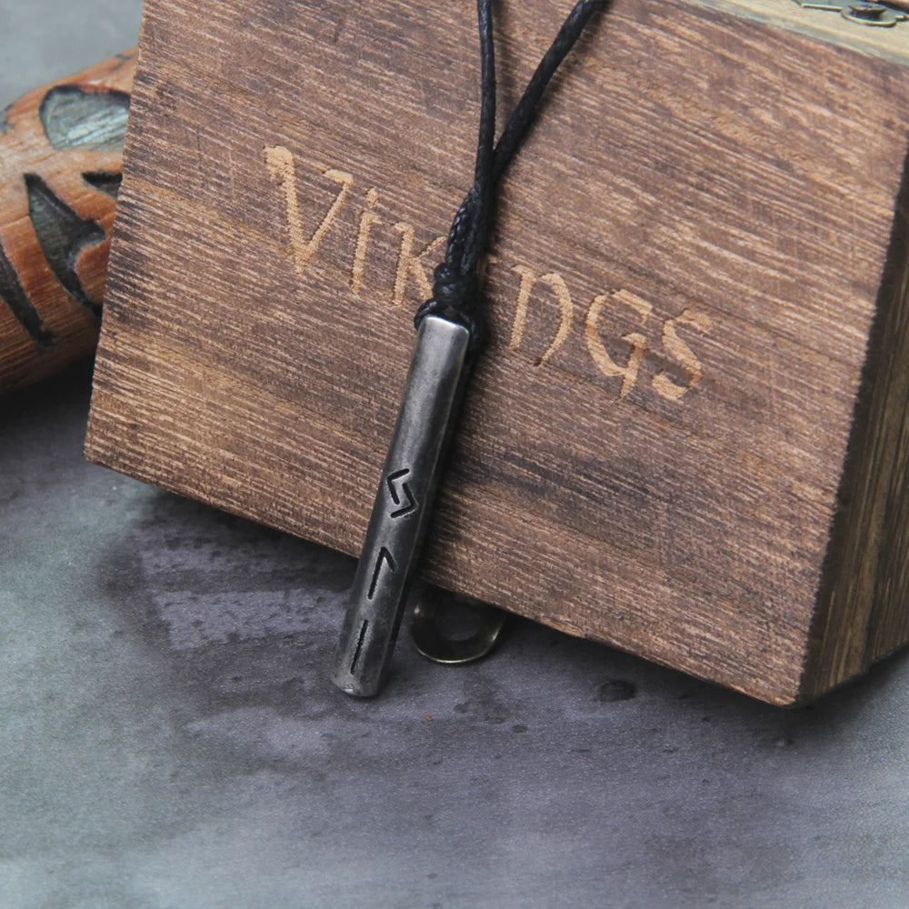 Never Fade Norse Mythology Symbols Necklaces Talisman Mens Vikings Runes Vegvisir Amulet Pendant Valknut Antique Steel Jewelry