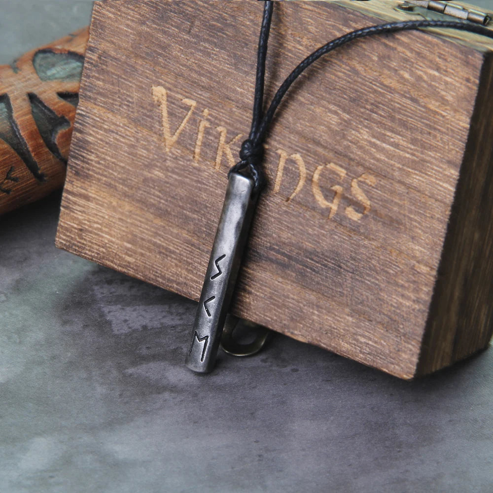 Never Fade Norse Mythology Symbols Necklaces Talisman Mens Vikings Runes Vegvisir Amulet Pendant Valknut Antique Steel Jewelry