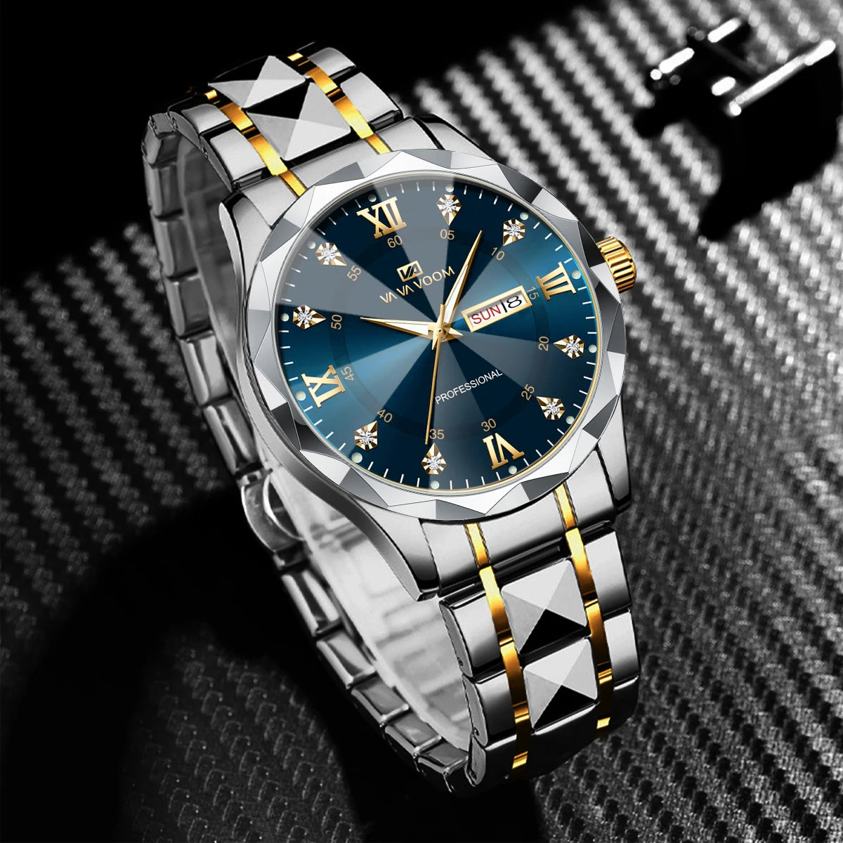 Stainless Steel Watch Men Dual Tone Strap 41mm Blue Rhinestone Dial Quartz Business Clock Suitable Dinners Dates Formal Watches